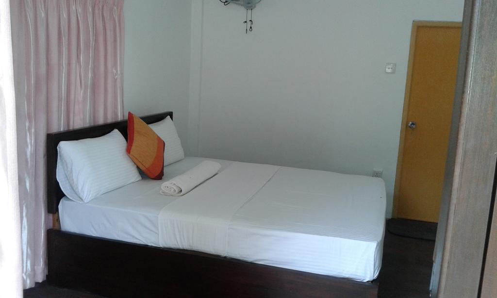 Sigiriya River Side Resort Zimmer foto